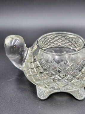 Vintage Avon Clear Crystal Glass Turtle Shaped Candle Holder Votive Tea Light